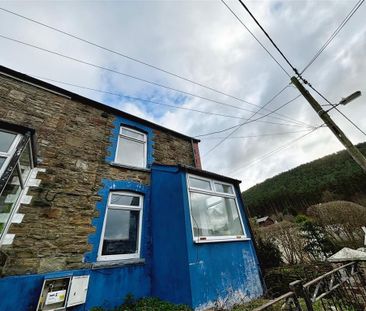 Jubilee Road, Six Bells, ABERTILLERY - Photo 6