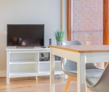 Apt 62 James Clow, 42 Pilot Street, Belfast, BT1 3EP - Photo 2