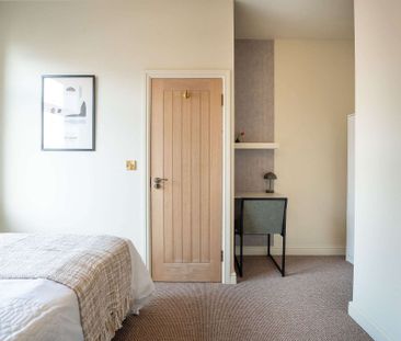 🏡 New! Leeds House Share ✨ Be First To Move In! - Photo 6