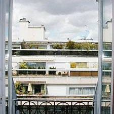 Logement à Paris, Location meublée - Photo 1