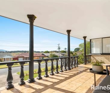 TASTEFULLY RENOVATED TWO STOREY WITH VIEWS - Photo 6