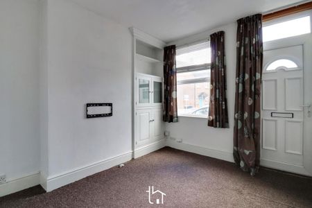 2 bedroom terraced house to rent - Photo 5