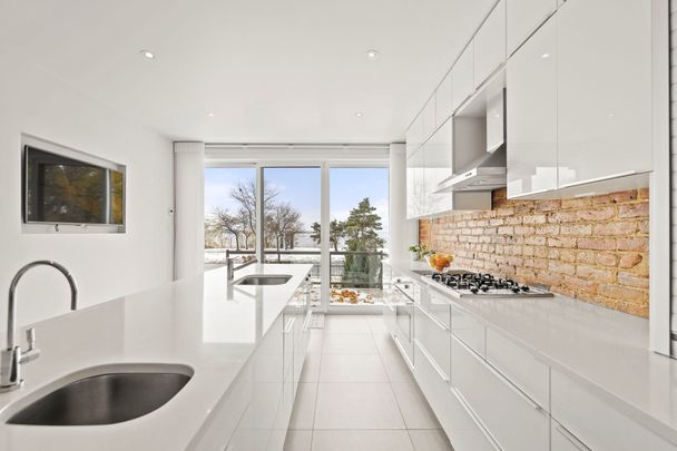 3590 Boul. St-Joseph - Photo 1