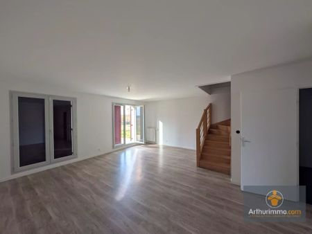 Location Maison 5 pièces 95 m2 à Crépy-en-Valois - Photo 2