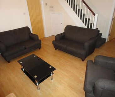 7 bedroom semi-detached house to rent - Photo 2