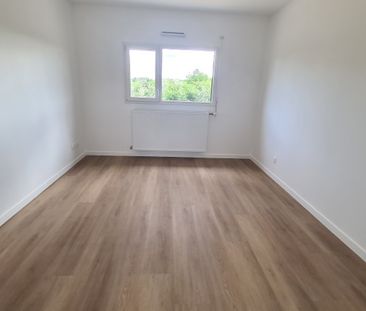 Location Maison 115 m² - Photo 6