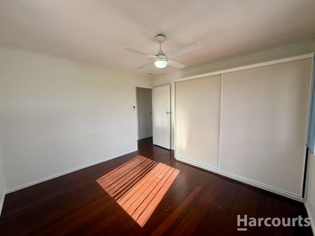 Charming Three-Bedroom Home with Rural Outlook - Photo 2