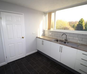 2 BED Flat To rent - Photo 4