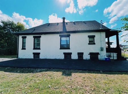 For Lease - 633 Hamilton Road, London East, Ontario - Photo 5