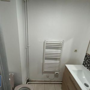 Location Appartement 1 pièce 24m² RAMBOUILLET 78120 - Photo 2