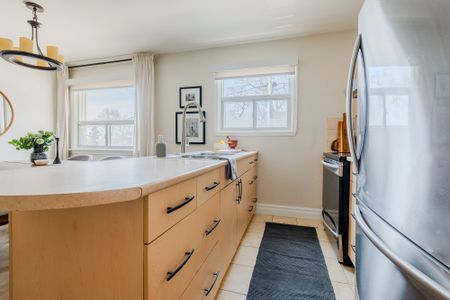 For Lease - 159 Bellefair Avenue Unit# Upper, Toronto, Ontario - Photo 3