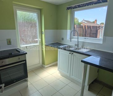Malvern Close, North Hykeham. Lincoln - Photo 2