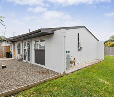 Townhouse in Feilding - Great Location! - Photo 5