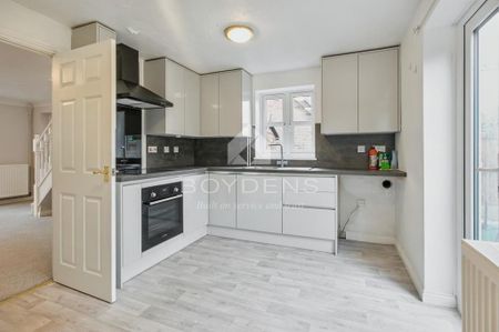 2 bedroom terraced house to rent - Photo 4