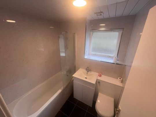 Ardencraig Drive, Castlemilk | £950 Monthly - Photo 1