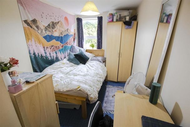 7 bedroom house to rent - Photo 1