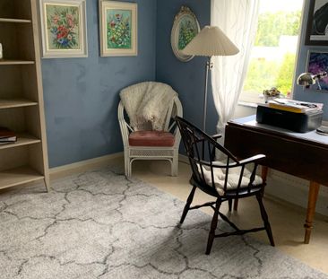 Rum i lägenhet - kvinnlig student - Photo 2