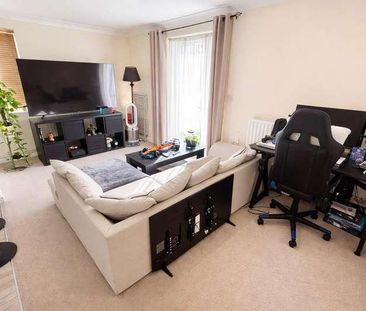 James Road, Gosport, PO13 - Photo 1