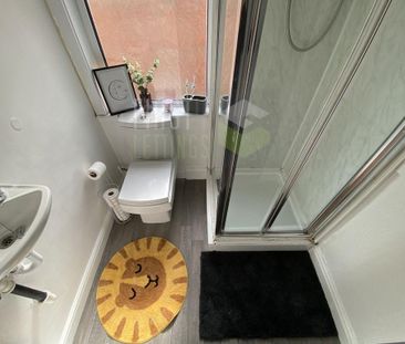 5 bedroom terraced house to rent - Photo 2