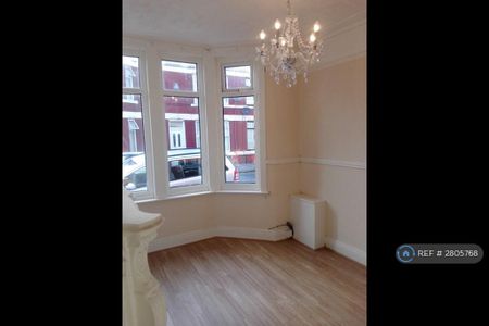 2 bedroom terraced house to rent - Photo 5