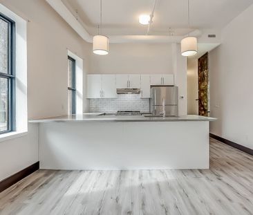 For Lease - 121 King Street Unit# 201, Hamilton, Ontario - Photo 2