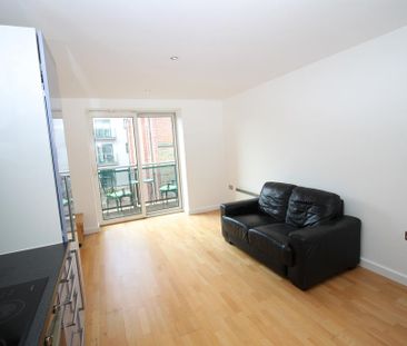 2 bedroom flat to rent - Photo 6