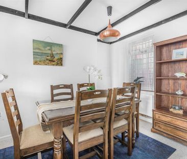 3 bedroom terraced house to rent - Photo 3