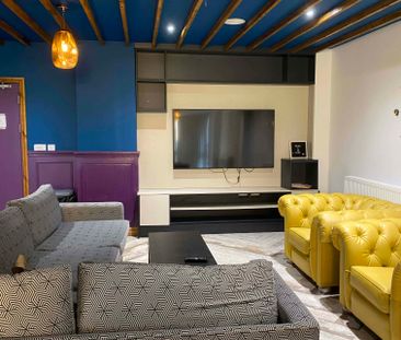 Bronze Studio - Photo 2