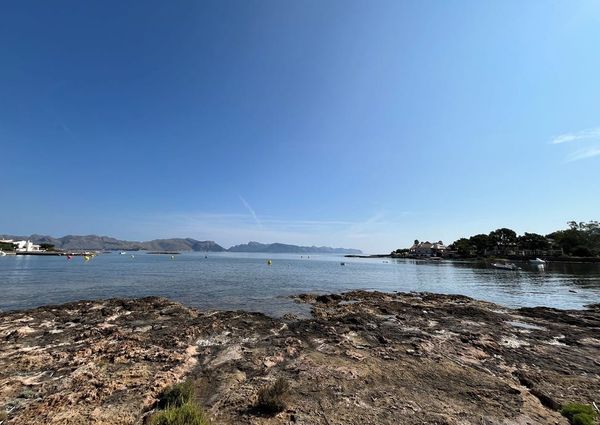 10 Plaça Mestres dAixa, Alcúdia, Balearic Islands 07400