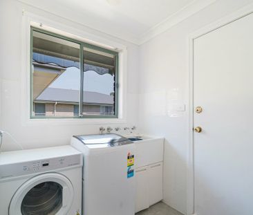 Low Maintenance Family Home - Photo 1