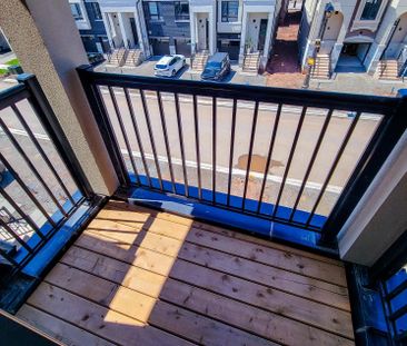 For Lease - 1352 Kaniv Street, Oakville, Ontario - Photo 1