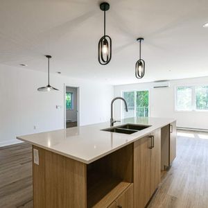 Condo locatif de 3 chambres à louer à Lavaltrie - Photo 2