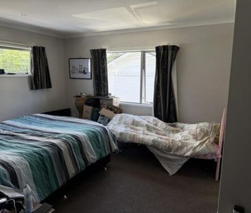 4 Bedroom Townhouse - Great Location - Photo 4