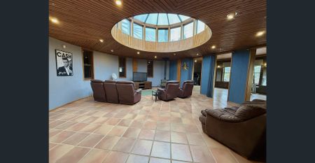 Unique Round Home - 3 Kardinia Court, Cooma - Photo 3