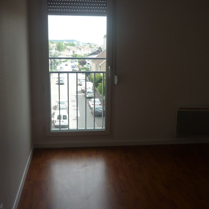 VANDOEUVRE – JOLI F3 AVEC BALCON - Photo 1