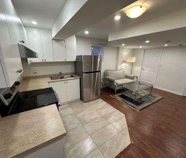 For Lease - 916 Minchin Way Unit# Basement, Milton, Ontario - Photo 2