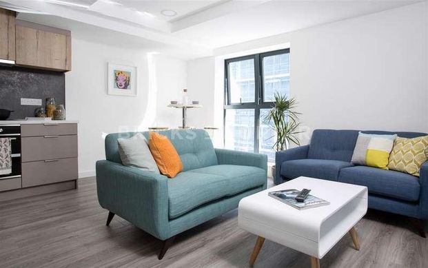 (?ppw Inc Wifi And Tv Licence) St James' View, City Centre, NE1 - Photo 1