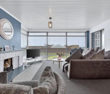 23 Strand Road, Portstewart, BT55 7LS - Photo 4