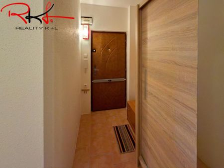 Pronájem bytu 1+1 38 m2 - Photo 3