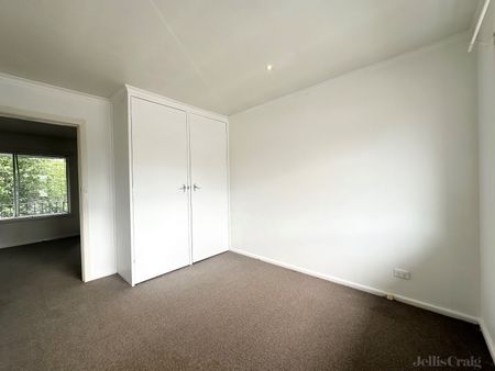12/43 Gillies Street, Fairfield VIC 3078 - Apartment For Rent | Domain - Photo 2