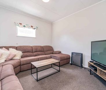 3 Bedroom, Boulcott - Photo 1