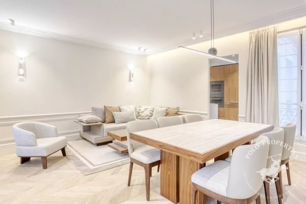 Appartement à louer à Paris 8Ème - Photo 1