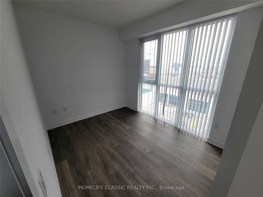 For Lease - 38 Honeycrisp Crescent Unit# 816, Vaughan, Ontario - Photo 1