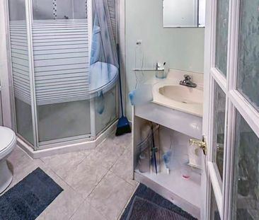 For Lease - 4641 Crosscreek Court, Mississauga, Ontario - Photo 5