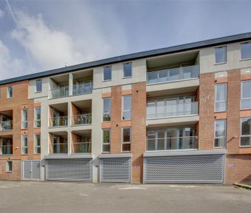 17-19 Frogmoor, High Wycombe - Photo 3