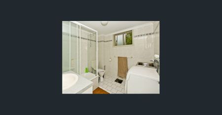 Private Unit in Great Balmoral Location - Photo 4