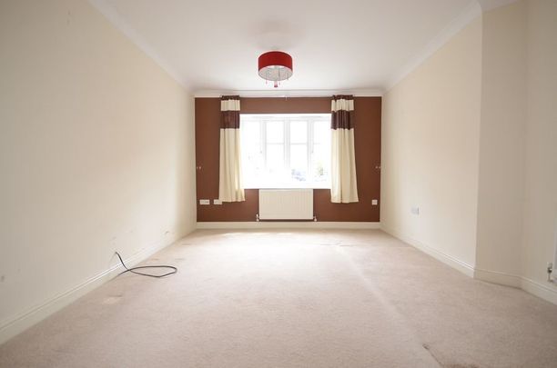 Skylark Way, Shinfield, Reading, RG2 - Photo 1
