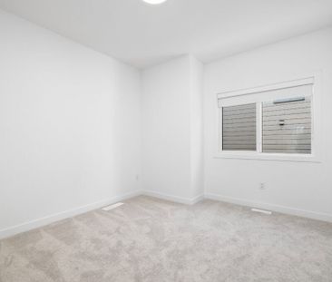 Edmonton Unfurnished townhouse Rental in Idylwyde - Contemporary BR... - Photo 2