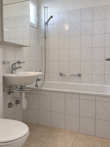 Ihr neues Zuhause mit Seesicht und sonnigem Balkon - Foto 2