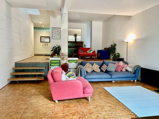 4 Bed Detached House, Overhill Road, SE22 - Photo 1